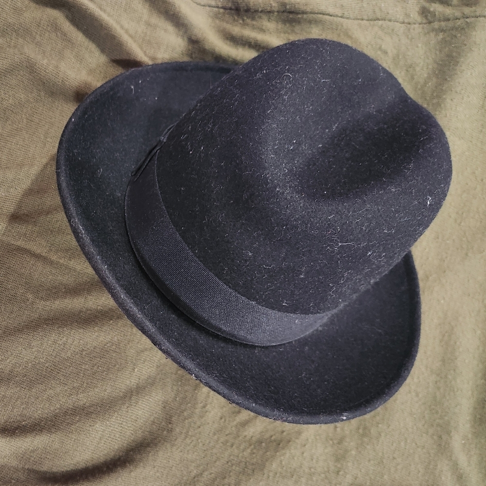 Hat - Picture 5 of 5